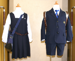 大阪聖母学院制服