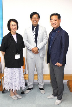 箕面自由学園小学校写真